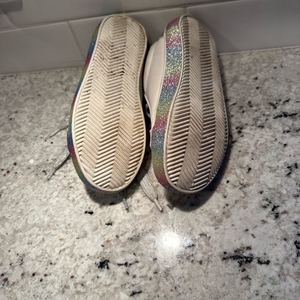 Gap Kids White Canvas Sneakers with sparkly rainbow trim - Picture 5 of 5